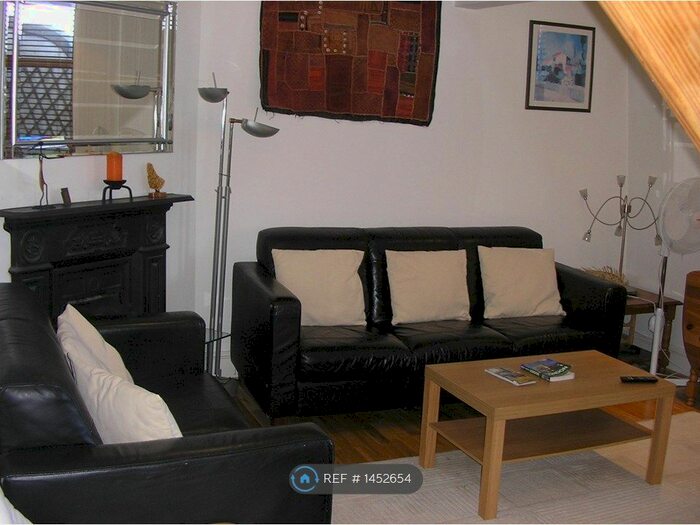 4 Bedroom Flat To Rent In Park Mansions, London, SW8