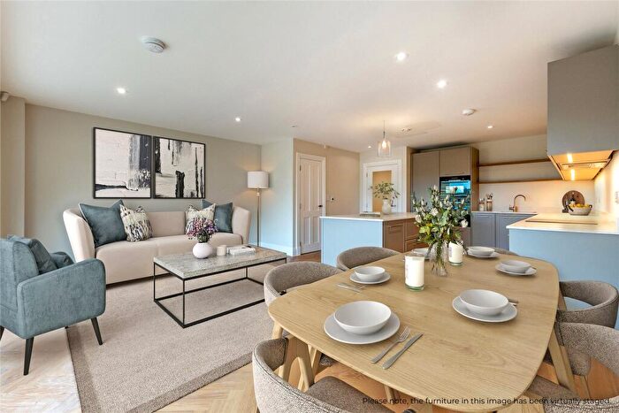 4 Bedroom End Of Terrace House For Sale In The Townhouses At Arden Lawn, Henley-in-Arden, Warwickshire, B95
