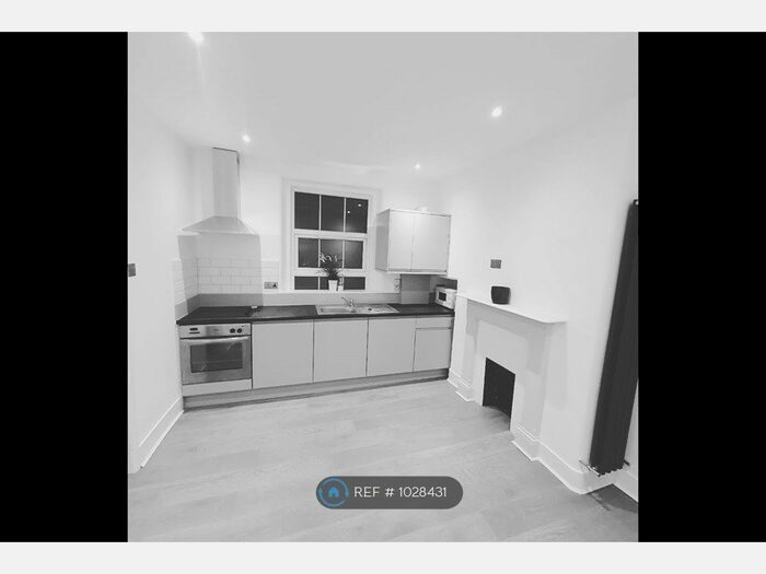 2 Bedroom Flat To Rent In Miles Buildings Marylebone Central, London, NW1