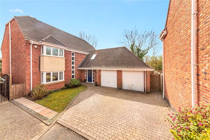 5 Bedroom Detached House For Sale In Birchfield Road, Redditch, Worcestershire, B97