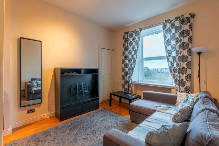 1 Bedroom Flat To Rent In L &#; Peffer Place, Edinburgh, EH16