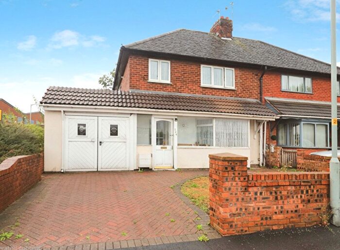 3 Bedroom Semi Detached House For Sale In Old Heath Road, Wolverhampton, West Midlands, WV1