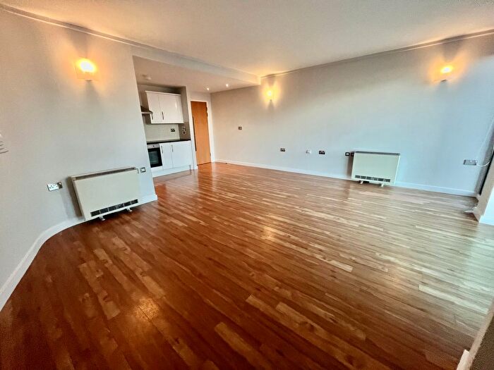 1 Bedroom Flat To Rent In Belward Street, Nottingham, NG1