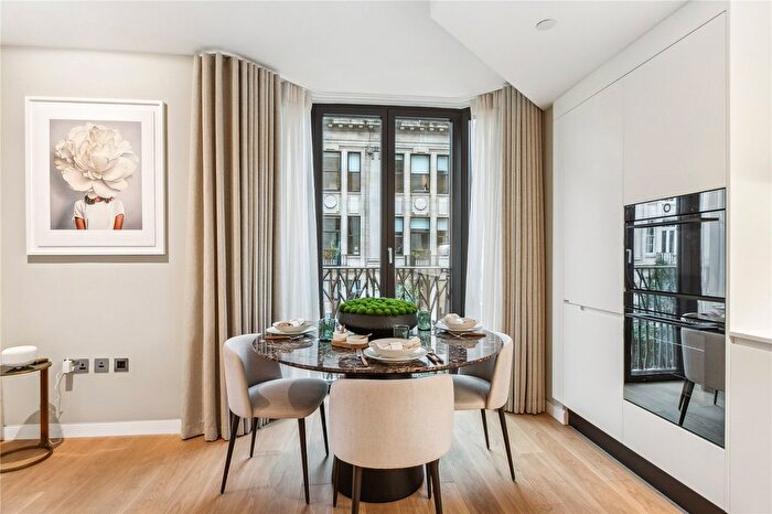 1 Bedroom Flat For Sale In Marylebone Lane, London, W1U