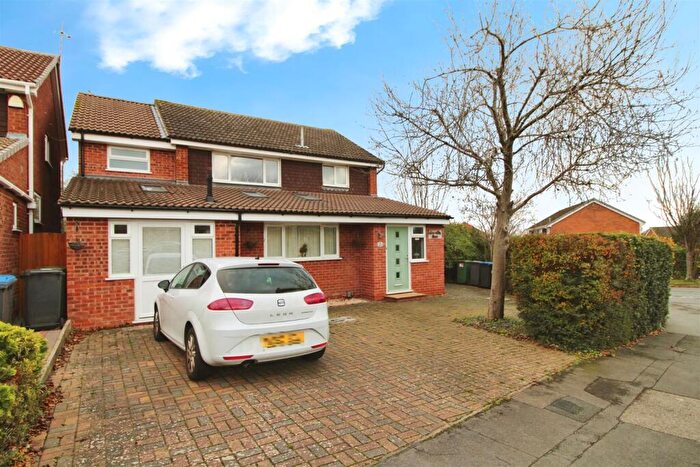 4 Bedroom Detached House For Sale In Bow Fell, Brownsover, Rugby, CV21