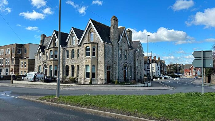 2 Bedroom Apartment To Rent In Greenhill, Weymouth, DT4
