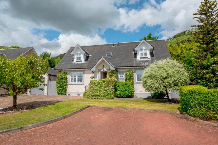 4 Bedroom Detached House For Sale In Silverburn Gardens, Alva, Clackmannanshire, FK12