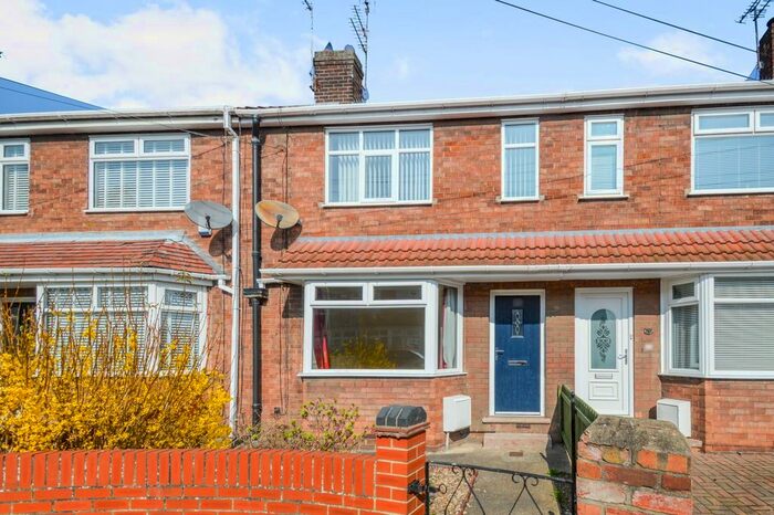 2 Bedroom Terraced House To Rent In Pendeen Grove, Hull, HU8