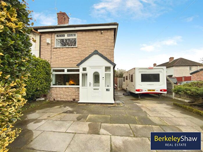 2 Bedroom Semi Detached House For Sale In Holden Road East, Brighton-Le-Sands, L22