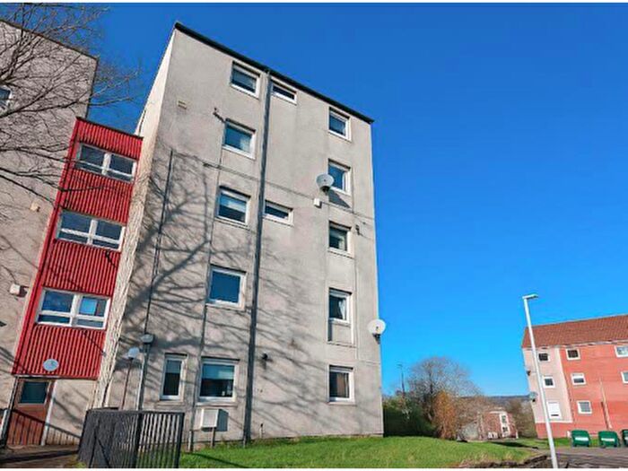 2 Bedroom Flat To Rent In Earn Crescent, Dundee, DD2
