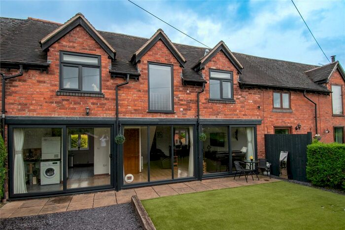 3 Bedroom Barn Conversion For Sale In Rectory Lane, Upton Warren, Bromsgrove, Worcestershire, B61