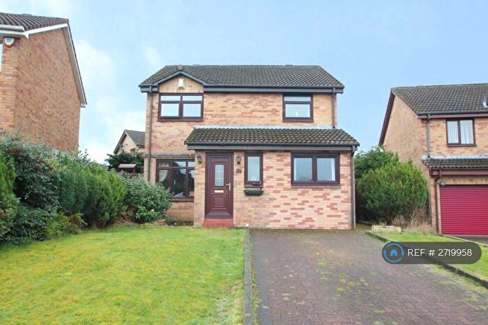 4 Bedroom Detached House To Rent In Flowerdale Place, Glasgow, G53