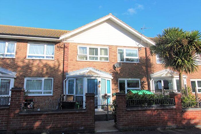 3 Bedroom Terraced House For Sale In Patterson Close, Great Yarmouth, NR30