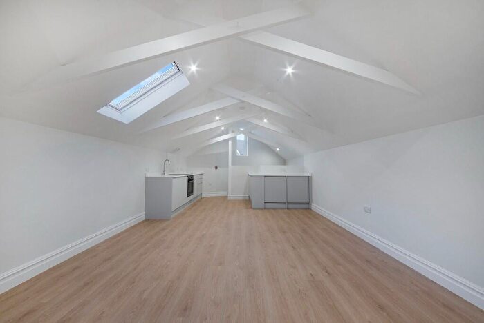 1 Bedroom Flat For Sale In Cargreen Road, London, SE25
