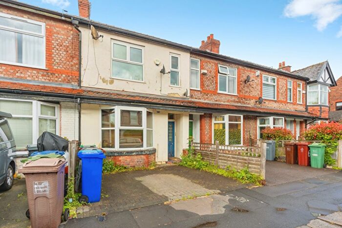 2 Bedroom Flat For Sale In Kensington Road, Chorlton, Manchester, M21