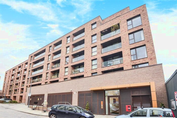 2 Bedroom Flat To Rent In Yeoman Street, London, SE8