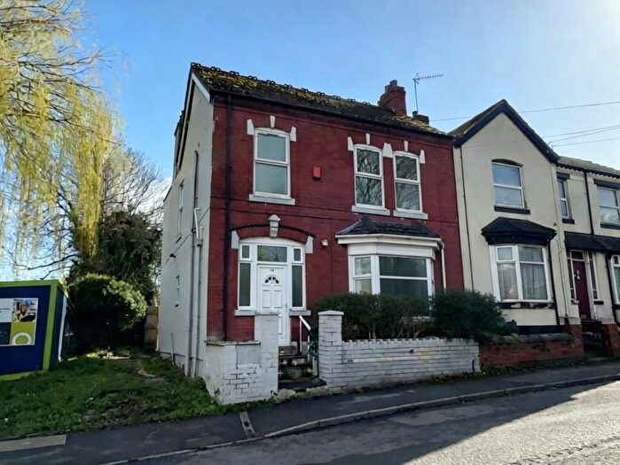 3 Bedroom End Of Terrace House For Sale In Swan Street, Dudley, DY2