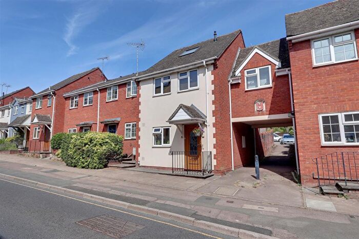 4 Bedroom Terraced House For Sale In High Street, Newent, GL18