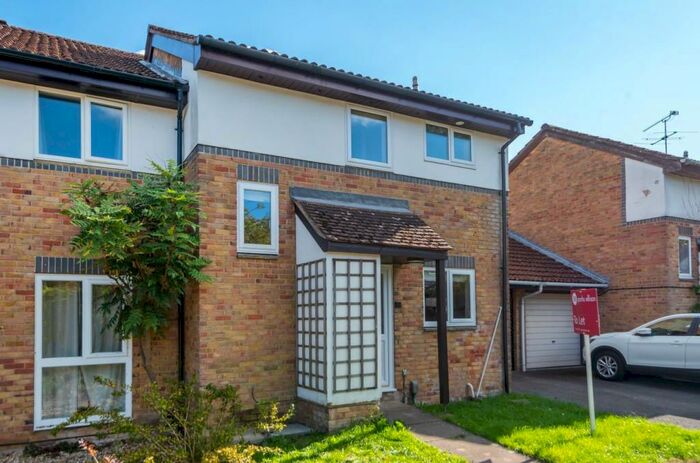 2 Bedroom Semi-Detached House To Rent In Plough Way, Badger Farm, Winchester, SO22