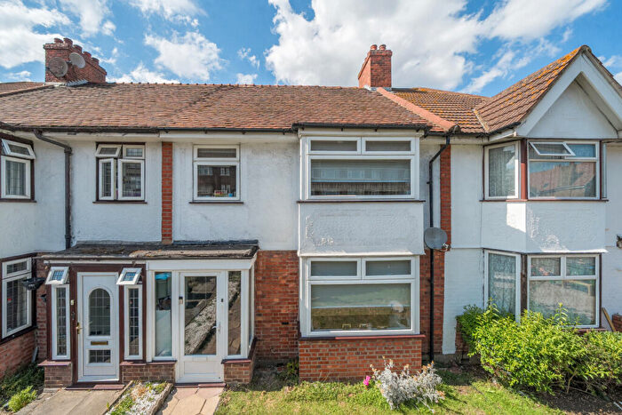 3 Bedroom Terraced House To Rent In Southwood Road, London, SE9