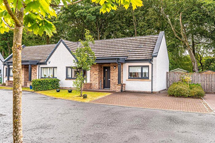 2 Bedroom Semi-Detached Bungalow For Sale In Sir Alan Smith Gardens, Kinross., KY13