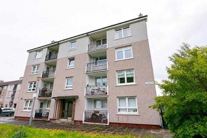 2 Bedroom Flat To Rent In Hillington Terrace, Hillington, Glasgow, G52