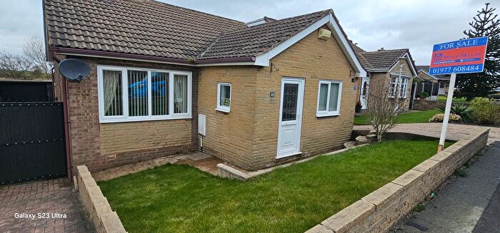 2 Bedroom Detached Bungalow For Sale In Wood Street, South Hiendley, S72