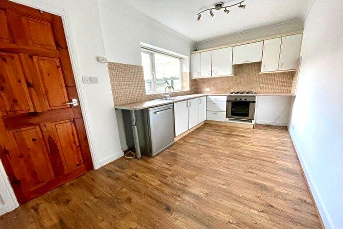 2 Bedroom Maisonette To Rent In Victoria Street, Llandudno, LL30