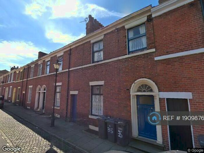 Studio To Rent In Chaddock Street, Preston, PR1