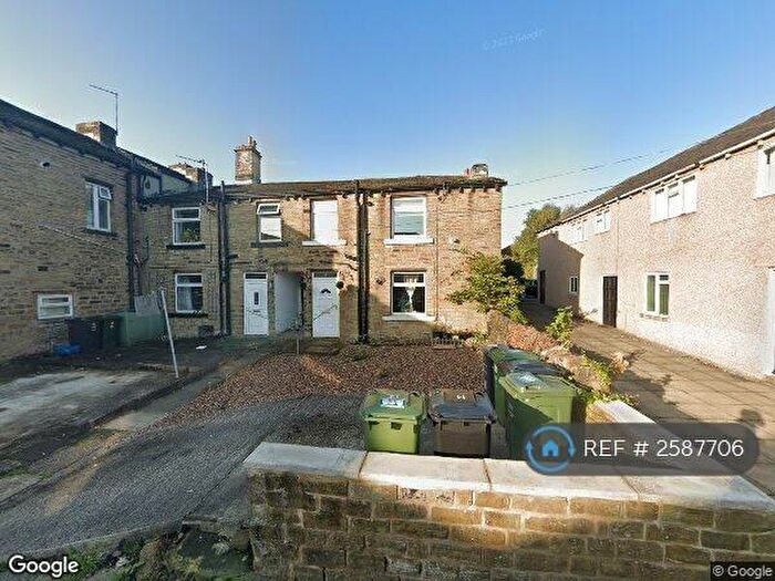 1 Bedroom Terraced House To Rent In Thorncliffe Street, Huddersfield, HD3