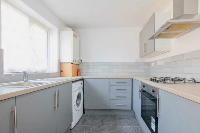 2 Bedroom Terraced House To Rent In Robson Close, E6