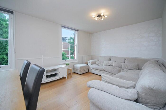 2 Bedroom Flat To Rent In Fordwych Road, West Hampstead, NW2