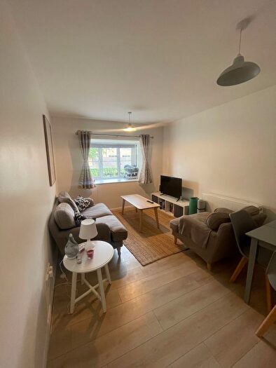 2 Bedroom Flat To Rent In Forest Road, London, E17