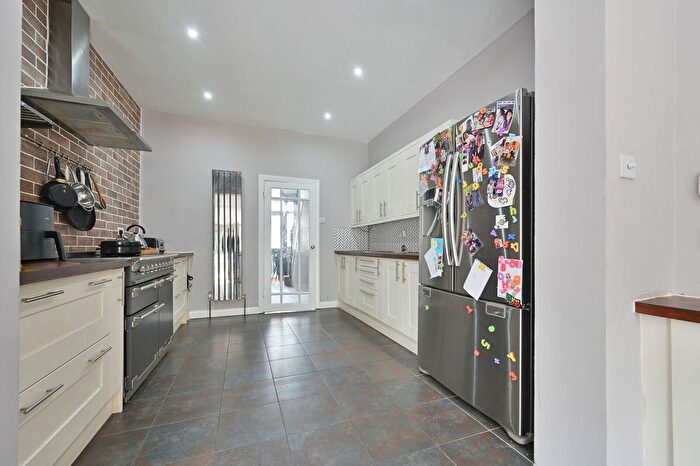 4 Bedroom Property To Rent In Vaughan Road, West Harrow, Harrow, HA1
