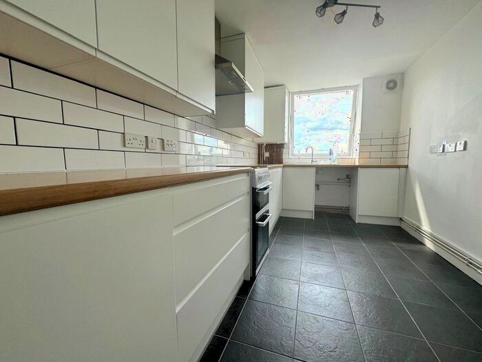 2 Bedroom Flat To Rent In Broomcroft Avenue, Yeading, Greater London, UB5