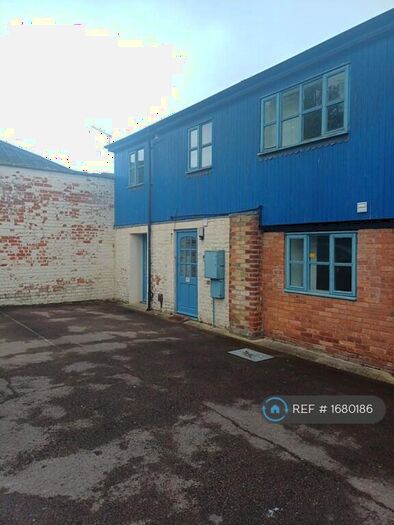 2 Bedroom Terraced House To Rent In Eastgate Street, Gloucester, GL1