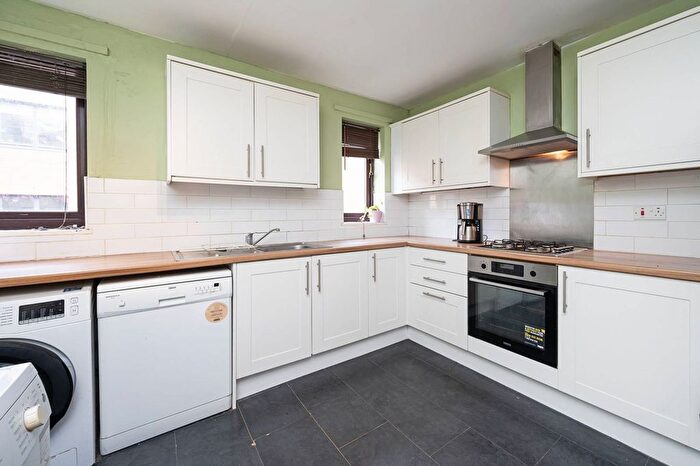 5 Bedroom Flat To Rent In New Goulston Street, Spitalfields, London, E1