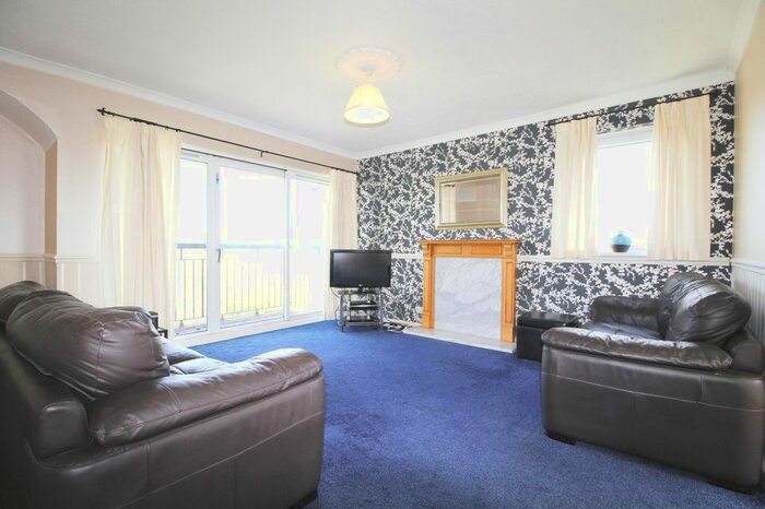 2 Bedroom Flat To Rent In Town Lane, Rotherham, South Yorkshire, S61
