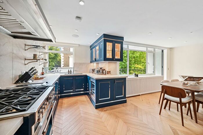 2 Bedroom Flat To Rent In Onslow Square, South Kensington, SW7