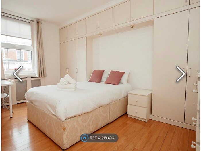 1 Bedroom Flat To Rent In Cambridge Court, London, W2