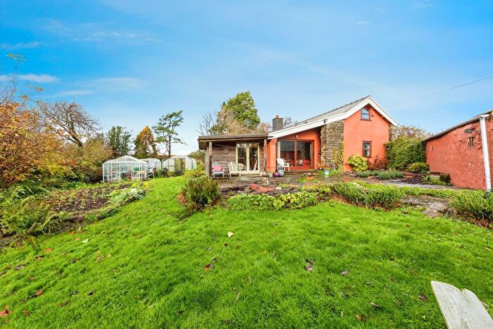 3 Bedroom Bungalow For Sale In Heol Smyrna, Llangain, Carmarthen, Carmarthenshire, SA33