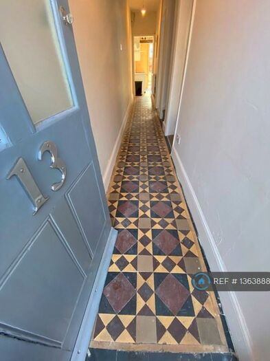 4 Bedroom Terraced House To Rent In Widden Street, Gloucester, GL1