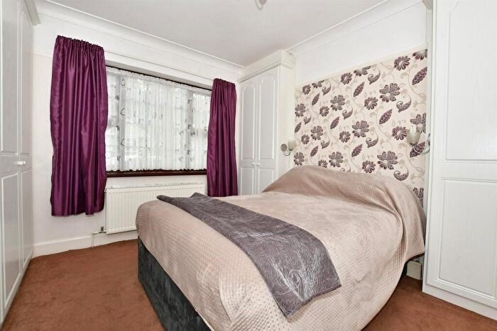 4 Bedroom Detached House For Sale In Welwyn, Hertfordshire, AL6