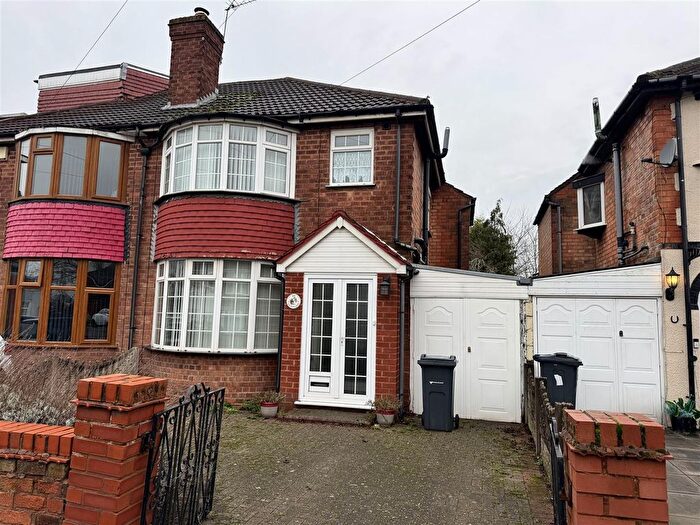 3 Bedroom Semi Detached House For Sale In Maryland Avenue, Hodge Hill, Birmingham, B34
