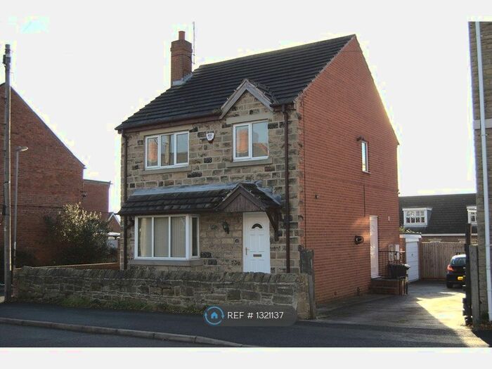 3 Bedroom Detached House To Rent In School Street, Barnsley S73