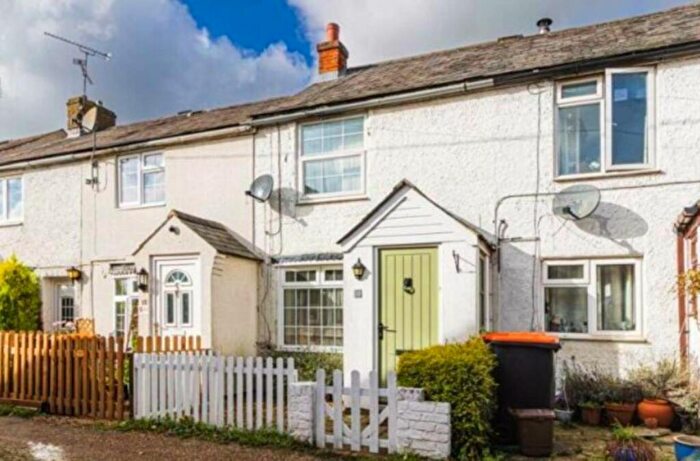 1 Bedroom Semi-Detached House To Rent In Booth Place, Eaton Bray, LU6