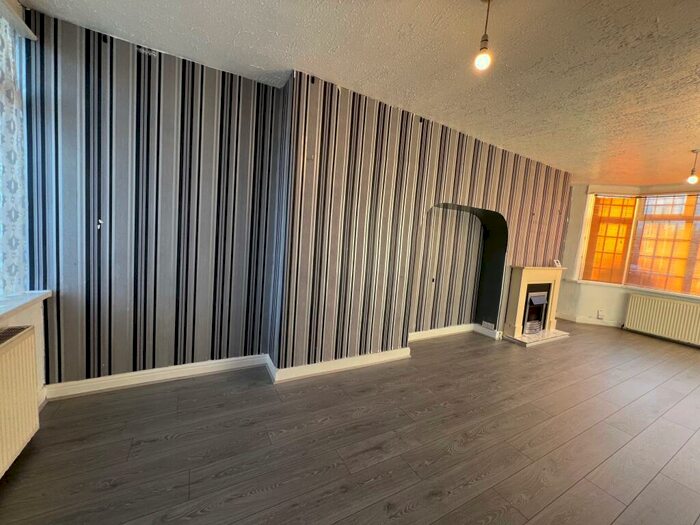 3 Bedroom Terraced House To Rent In Rotherham Road, Holbrooks, Coventry, CV6