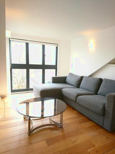2 Bedroom Flat To Rent In Allfarthing Lane, London, SW18