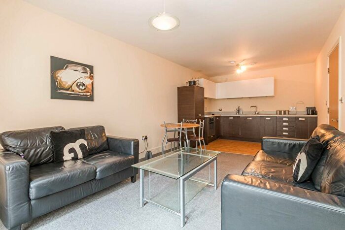 2 Bedroom Apartment To Rent In Postbox, Upper Marshall Street, B1