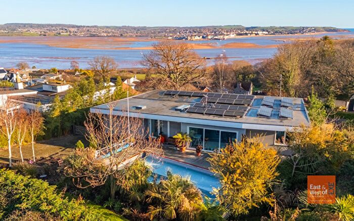 4 Bedroom Detached House For Sale In Cofton Hill, Cockwood, EX6